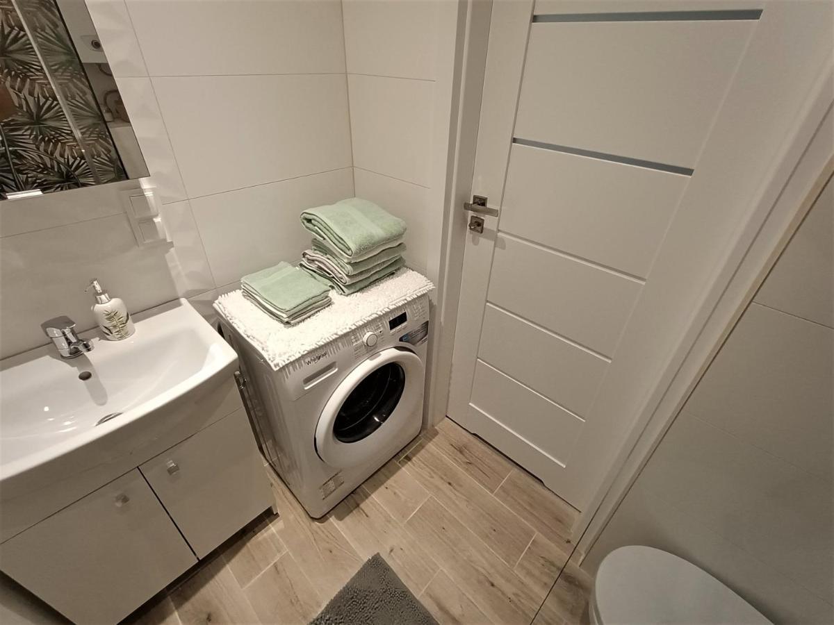 Szmaragdowy Apartament Przy Ulicy Opolskiej Tarnowskie Góry Exterior foto