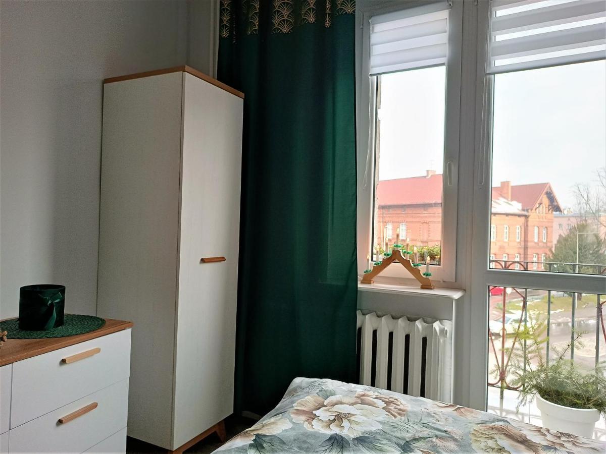 Szmaragdowy Apartament Przy Ulicy Opolskiej Tarnowskie Góry Exterior foto