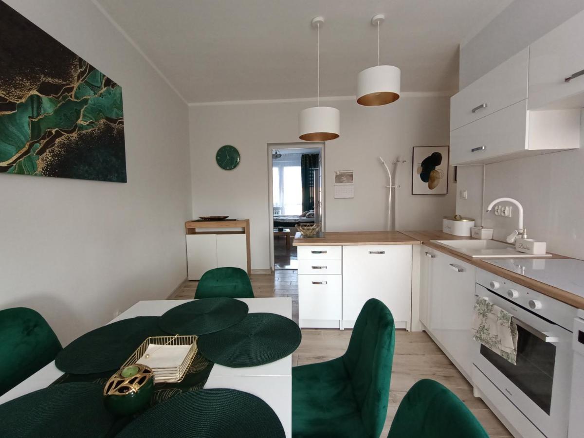 Szmaragdowy Apartament Przy Ulicy Opolskiej Tarnowskie Góry Exterior foto